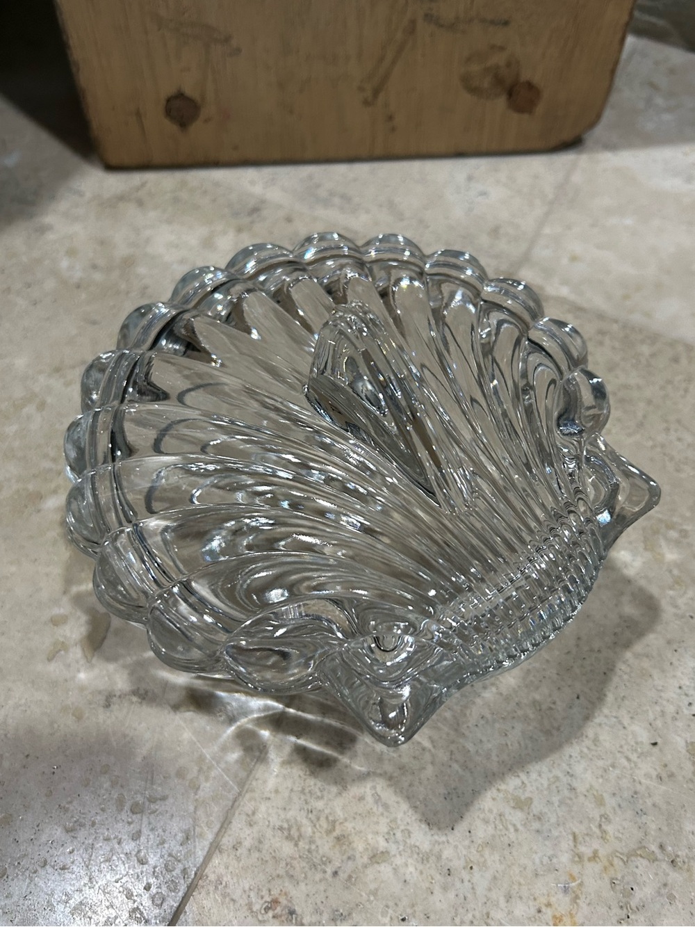 HEISEY Crystolite Pressed Glass Shell Shaped Candy Dish w/ Lid